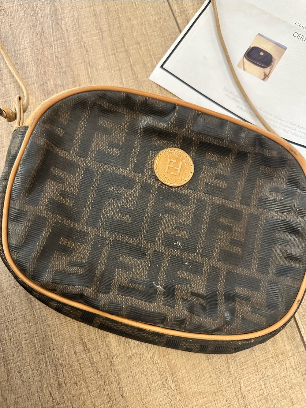 Fendi Purse with Tan Trim authenticated - Picture 2 of 6